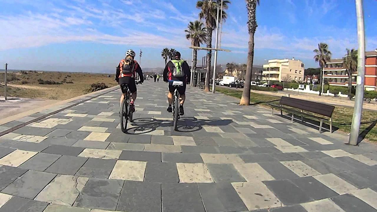 Family Deluxe Apartment Beach Castelldefels Εξωτερικό φωτογραφία